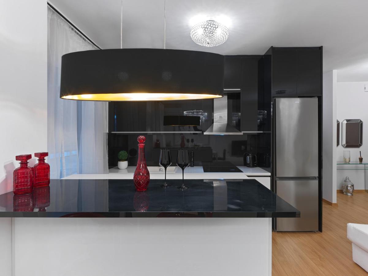 Elegant Apartment In Glyfada Athènes Extérieur photo