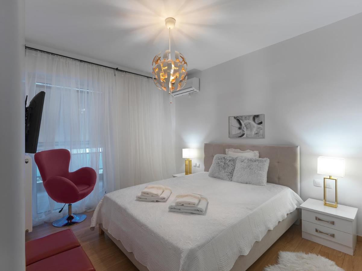 Elegant Apartment In Glyfada Athènes Extérieur photo