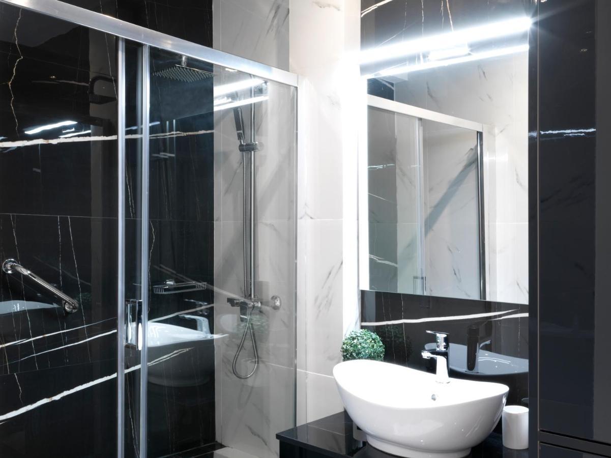 Elegant Apartment In Glyfada Athènes Extérieur photo